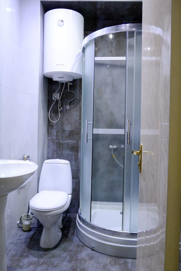 Hotel Ata ティビリシ エクステリア 写真